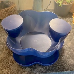 Navy Blue Chip and Dip bowl by Tupperware Brand new 6 ps . Perfect for any party